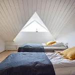 Uniikki Kattohuoneisto Ydinkeskustassa, Lämmin Pysäköinti, Max 6 Hlöä Huoneisto *